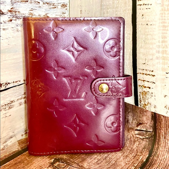 Louis Vuitton Handbags - Louis Vuitton Purple Planner passport wallet PM